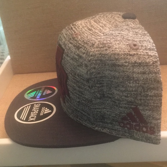 MIssissippi State University SnapBack hat - Picture 2 of 3